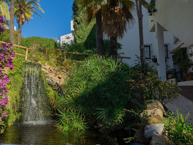 Apartment for Sale in The Golden Mile, Malaga 33