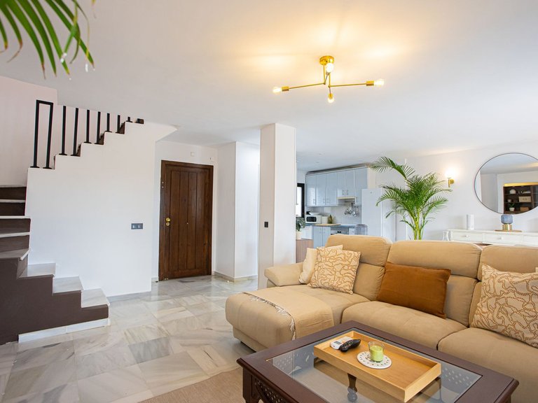 Apartment for Sale in The Golden Mile, Malaga 6