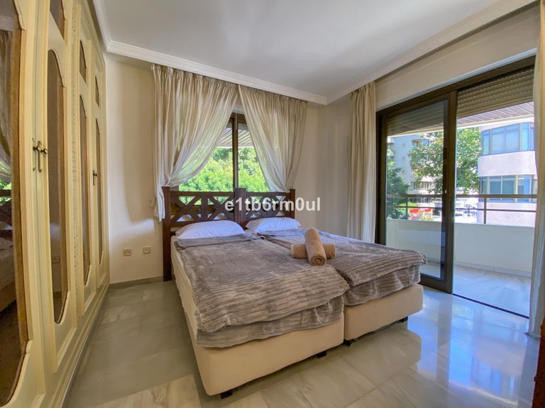 Apartment for Sale in Marbella, Malaga 12