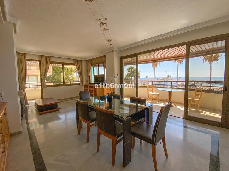Apartment for Sale in Marbella, Malaga 15