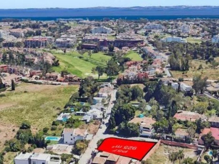 Plot for Sale in Guadalmina Alta, Malaga 3