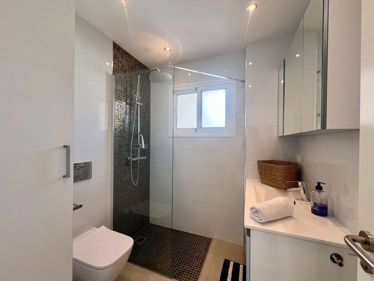 Apartment for Sale in Fuengirola, Malaga 10