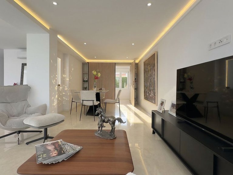 Villa for Sale in Calahonda, Malaga 13