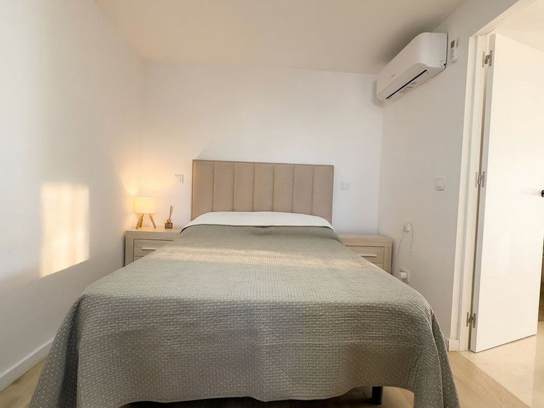 Villa for Sale in Calahonda, Malaga 19