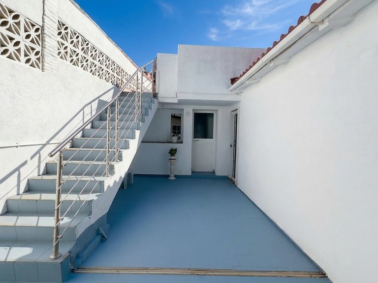 Villa for Sale in Calahonda, Malaga 25