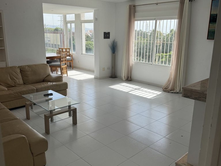 Villa for Sale in Nueva Andalucía, Malaga 8