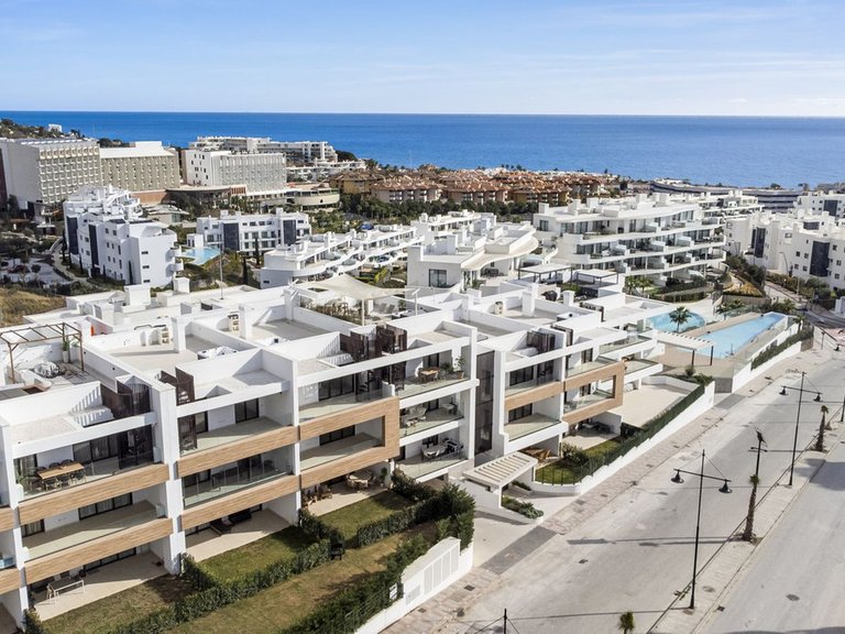 Apartment for Sale in Fuengirola, Malaga 2