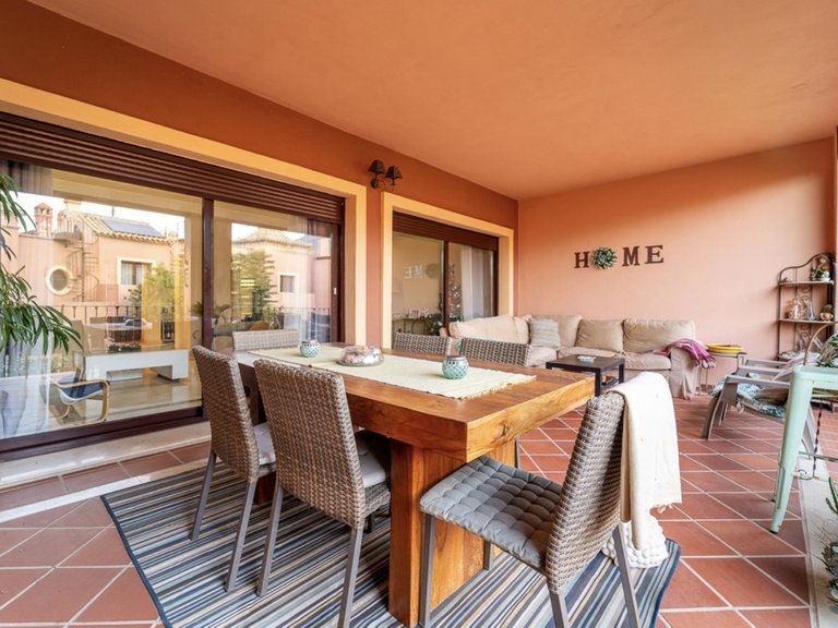 Villa for Sale in Estepona, Malaga 19
