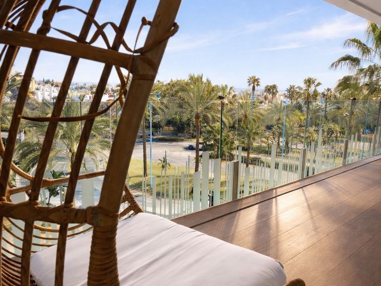 Apartment for Sale in San Pedro De Alcántara, Malaga 28
