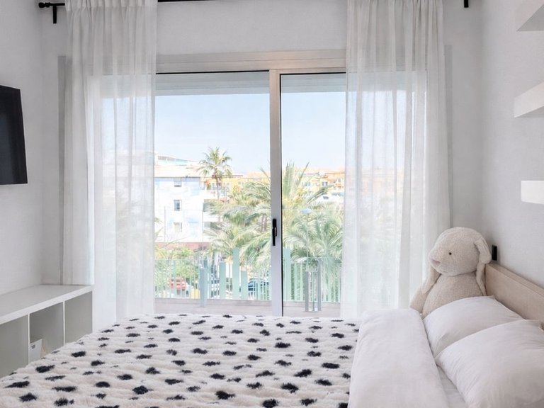 Apartment for Sale in San Pedro De Alcántara, Malaga 35