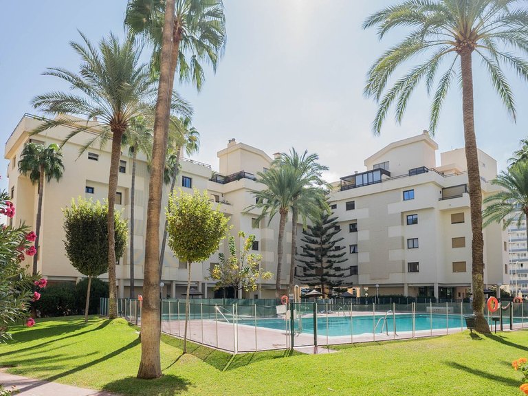 Apartment for Sale in Torremolinos, Malaga 25