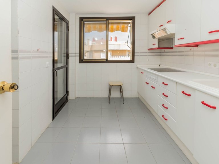 Apartment for Sale in Torremolinos, Malaga 28