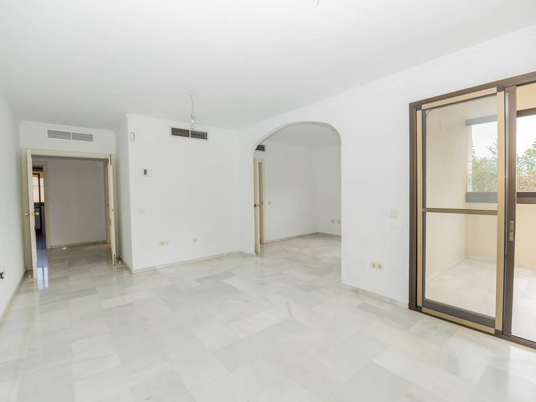 Apartment for Sale in Torremolinos, Malaga 9