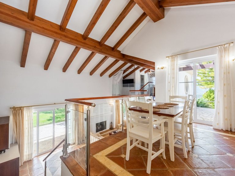 Villa for Sale in Istán, Malaga 8