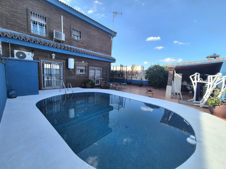 Villa for Sale in Alhaurín El Grande, Malaga 2