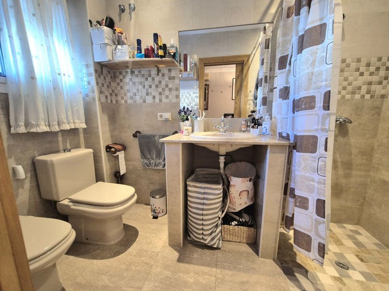 Villa for Sale in Alhaurín El Grande, Malaga 24