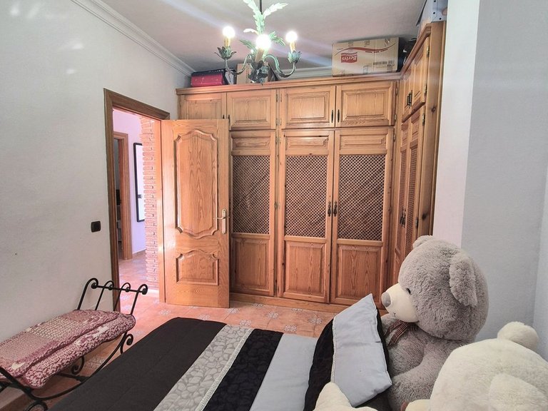 Villa for Sale in Alhaurín El Grande, Malaga 26