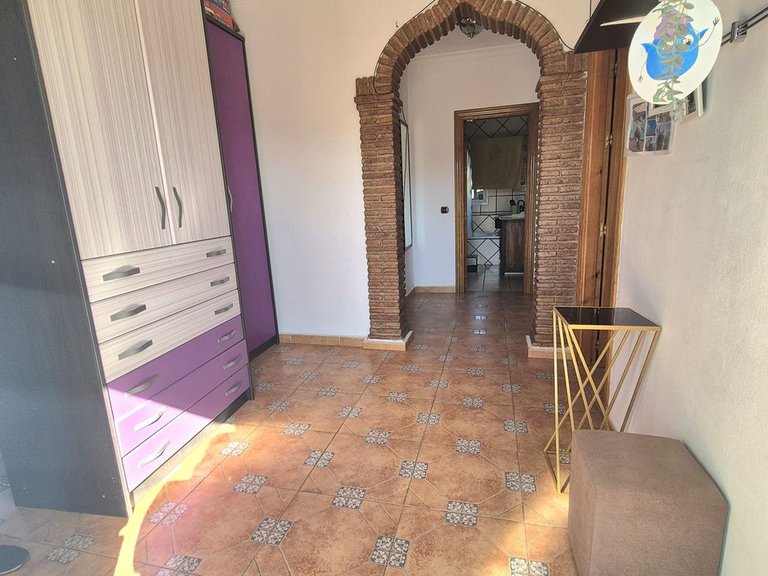 Villa for Sale in Alhaurín El Grande, Malaga 28