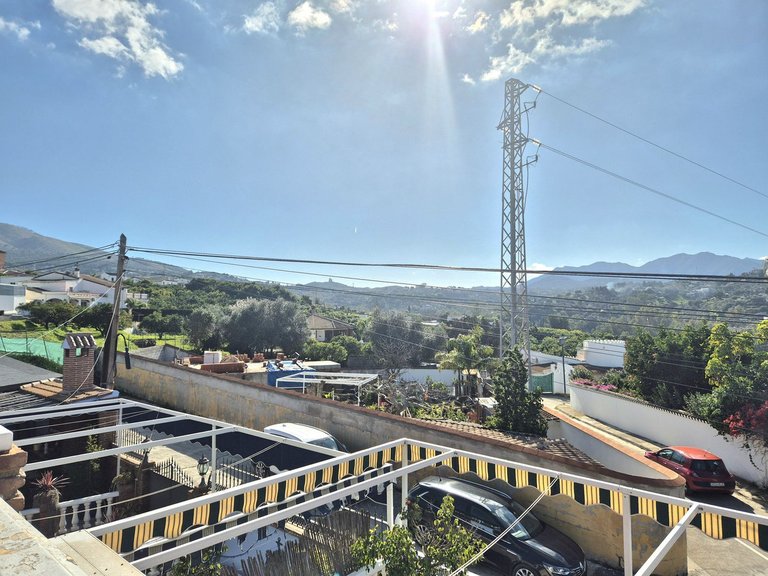 Villa for Sale in Alhaurín El Grande, Malaga 37
