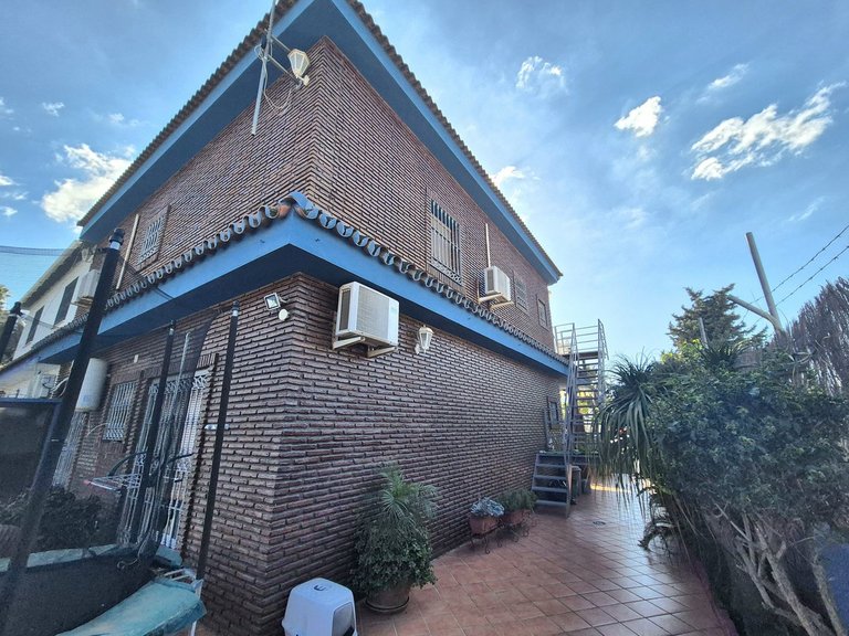Villa for Sale in Alhaurín El Grande, Malaga 38