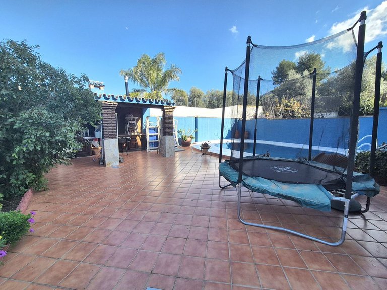 Villa for Sale in Alhaurín El Grande, Malaga 40