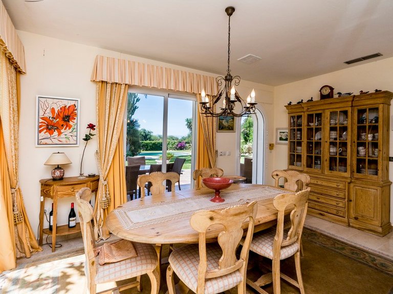 Villa for Sale in Marbella, Malaga 14