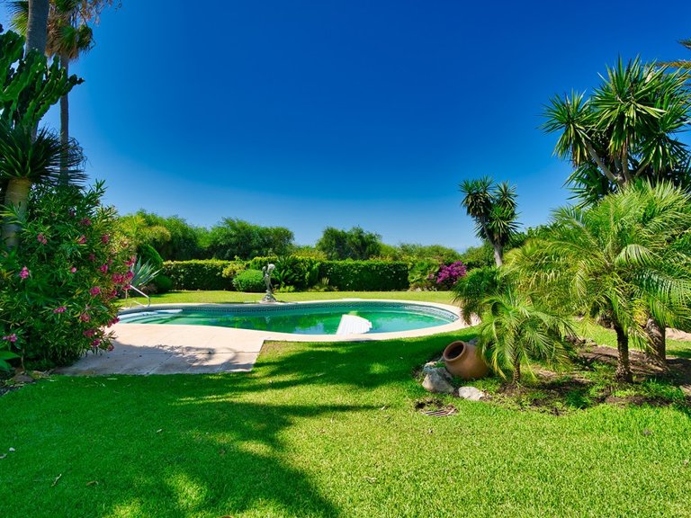 Villa for Sale in Marbella, Malaga 46