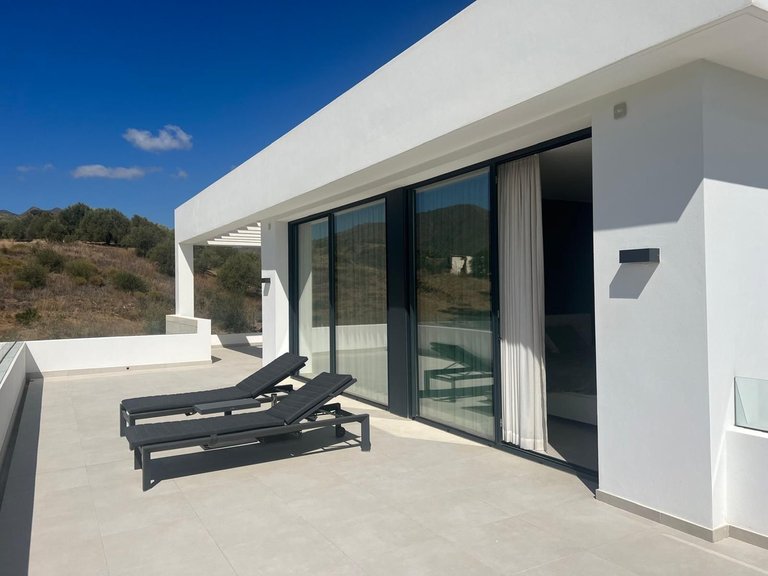 Villa for Sale in Mijas Golf, Malaga 10