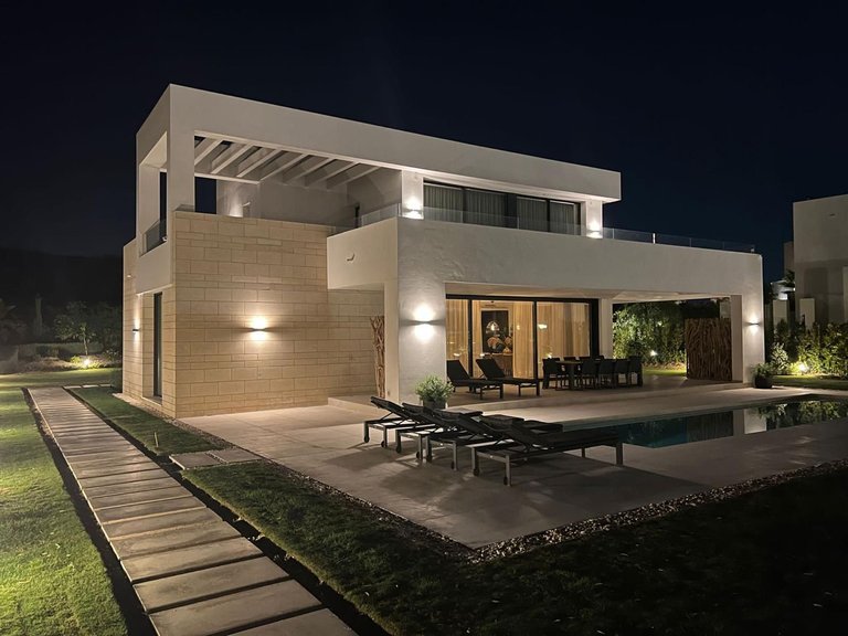 Villa for Sale in Mijas Golf, Malaga 12