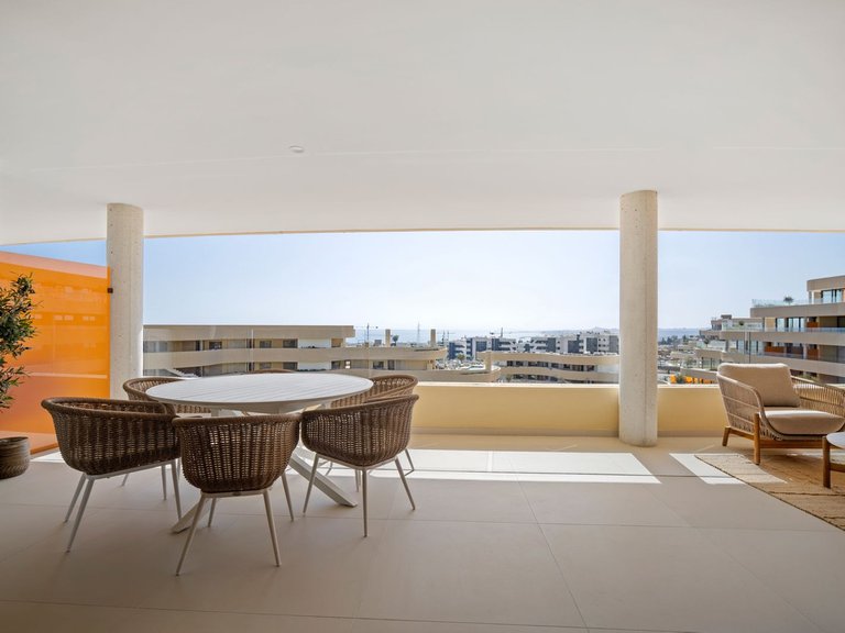 Apartment for Sale in Fuengirola, Malaga 15