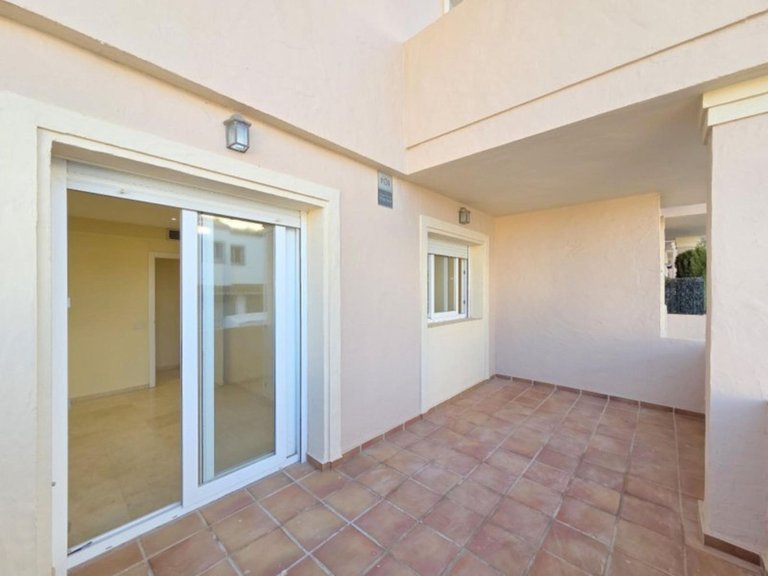 Apartment for Sale in La Duquesa, Malaga 16