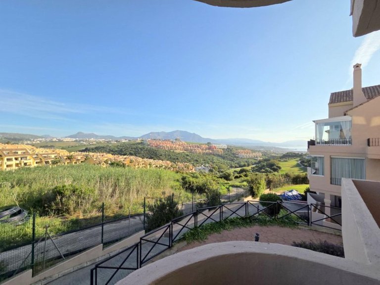 Apartment for Sale in La Duquesa, Malaga 22