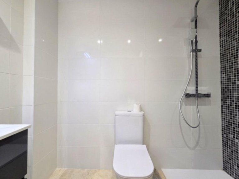 Apartment for Sale in La Duquesa, Malaga 5