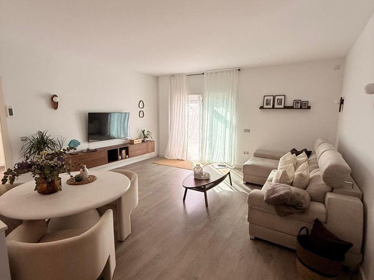 Apartment for Sale in Benalmadena, Malaga 10