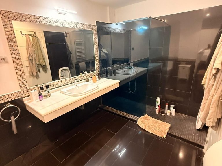 Apartment for Sale in Benalmadena, Malaga 26