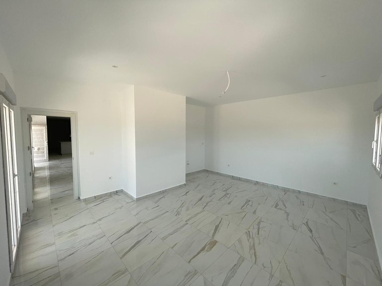 Villa for Sale in Pinoso, Alicante 9