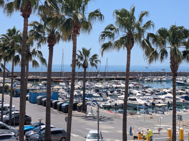 Apartment for Sale in Benalmadena, Malaga 1