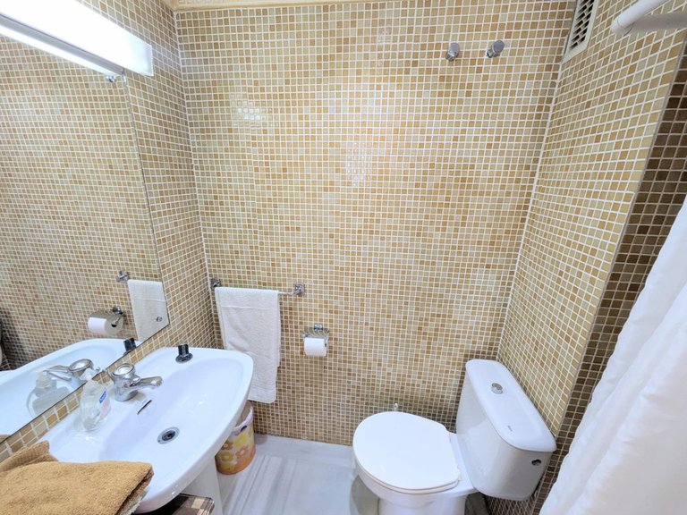 Apartment for Sale in Benalmadena, Malaga 16