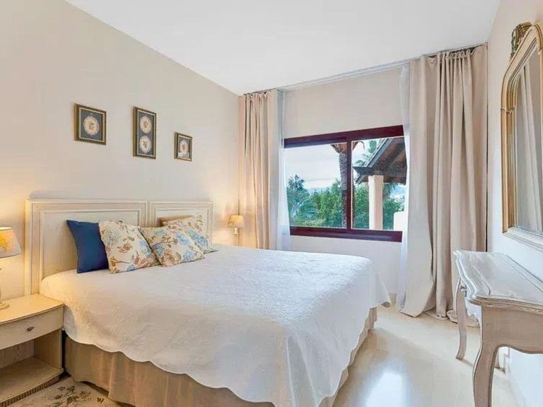 Apartment for Sale in San Pedro De Alcántara, Malaga 11