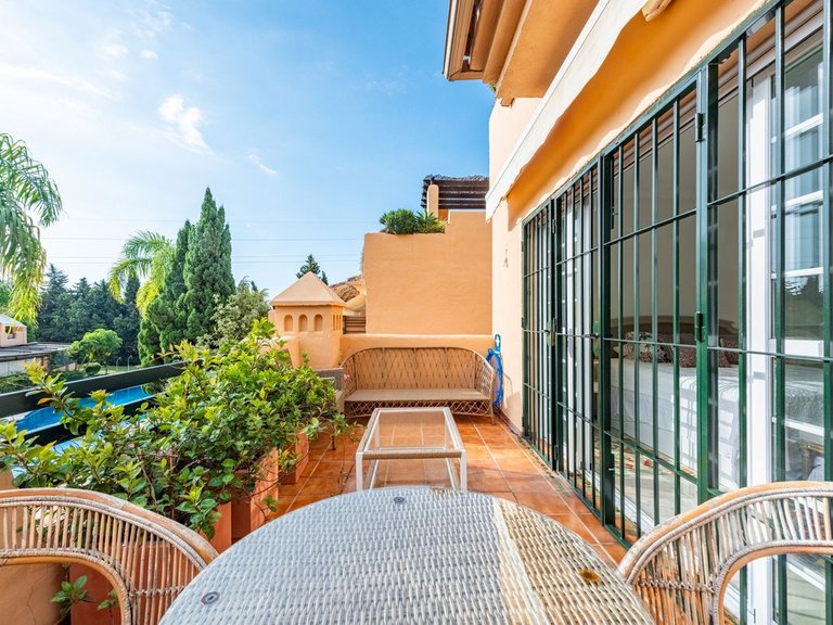 Villa for Sale in Nagüeles, Malaga 14