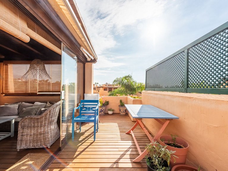 Villa for Sale in Nagüeles, Malaga 24
