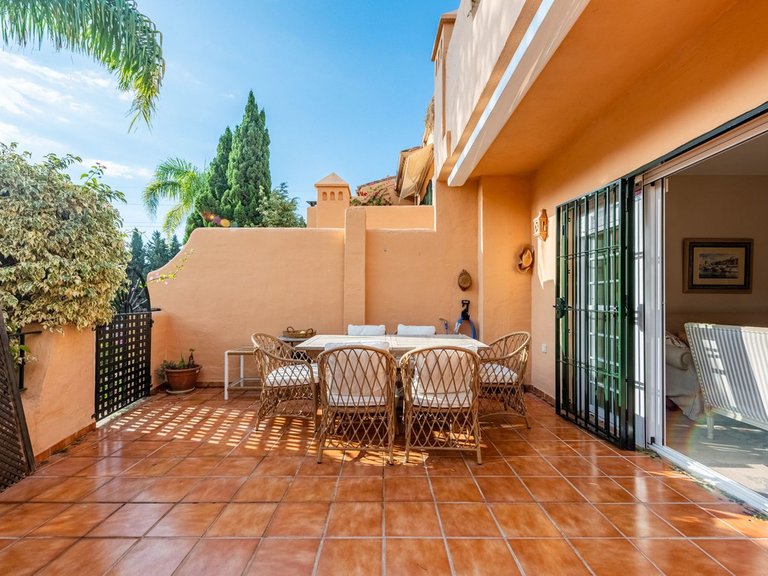 Villa for Sale in Nagüeles, Malaga 6