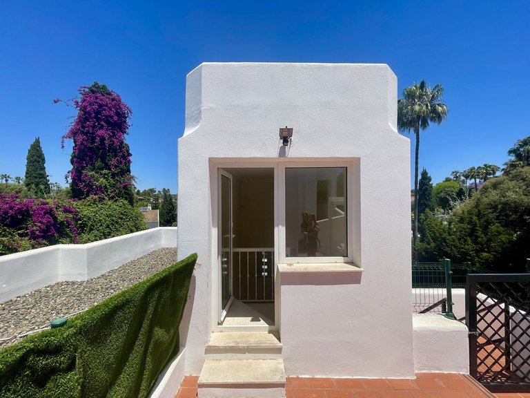 Villa for Sale in Sotogrande, Cadiz 47