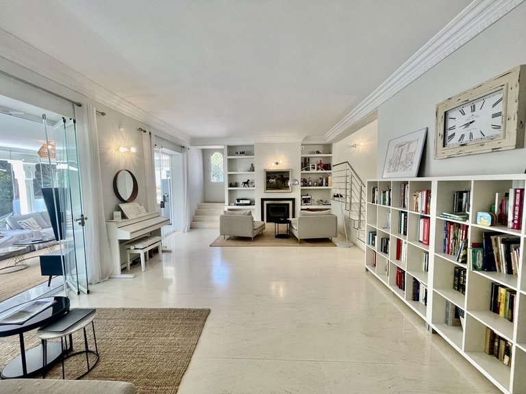Villa for Sale in Sotogrande, Cadiz 5