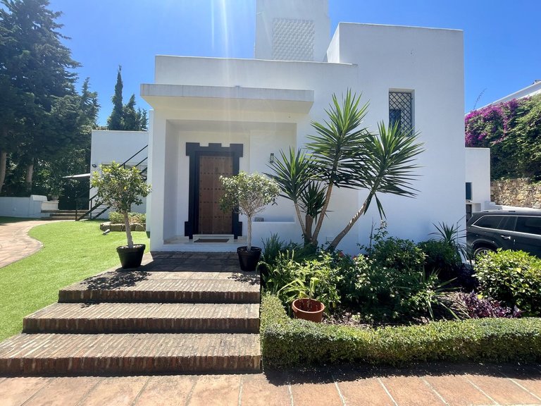 Villa for Sale in Sotogrande, Cadiz 50