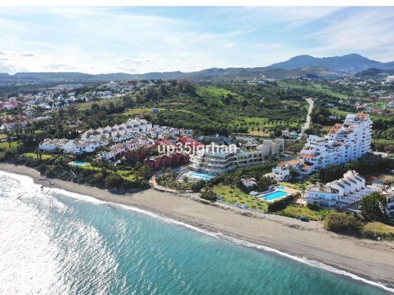 Apartment for Sale in Estepona, Malaga 1
