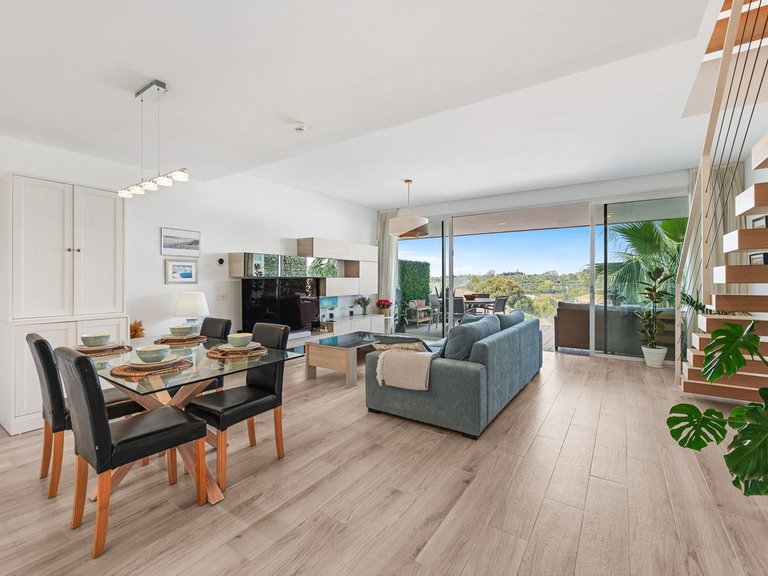 Villa for Sale in Cancelada, Malaga 2