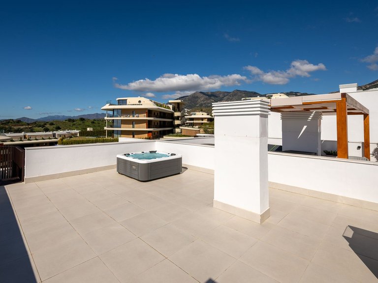 Apartment for Sale in Fuengirola, Malaga 14