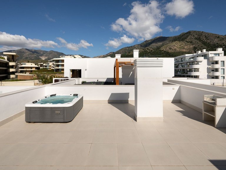 Apartment for Sale in Fuengirola, Malaga 15
