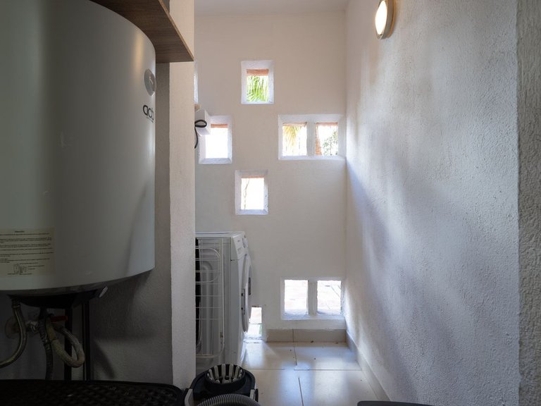 Apartment for Sale in The Golden Mile, Malaga 13